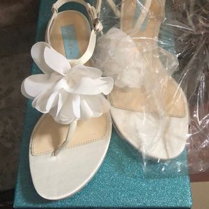 Betsy Johnson ivory satin sandal
